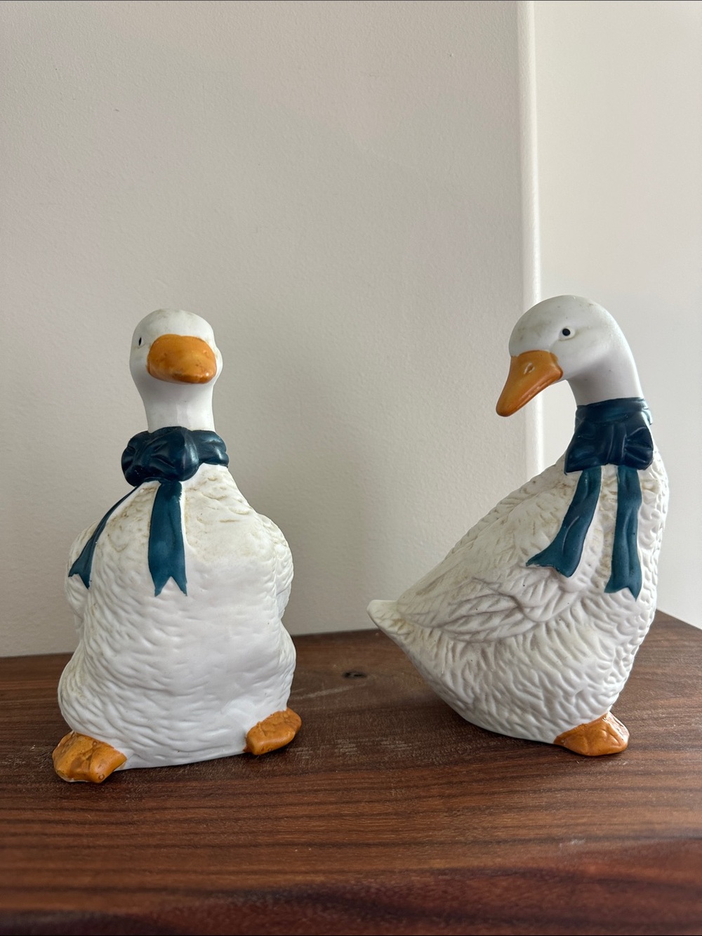 White Ceramic Duck Figurines with Teal Bows - Decorative Home Art